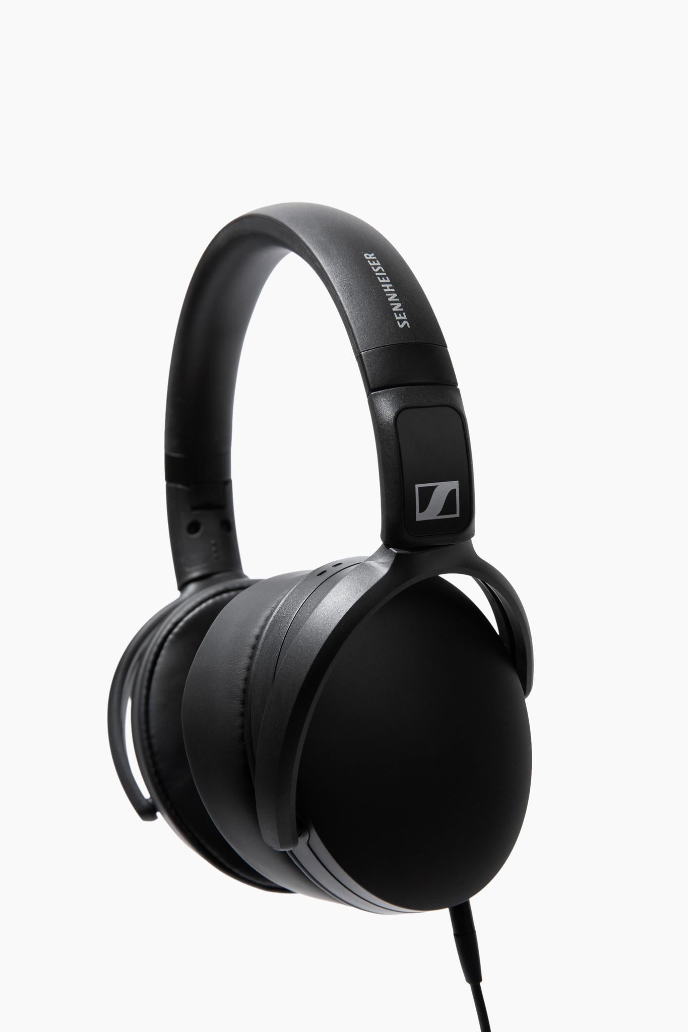 Black Sennheiser HD 400U headphones with Sennheiser logo on a white background USB-C