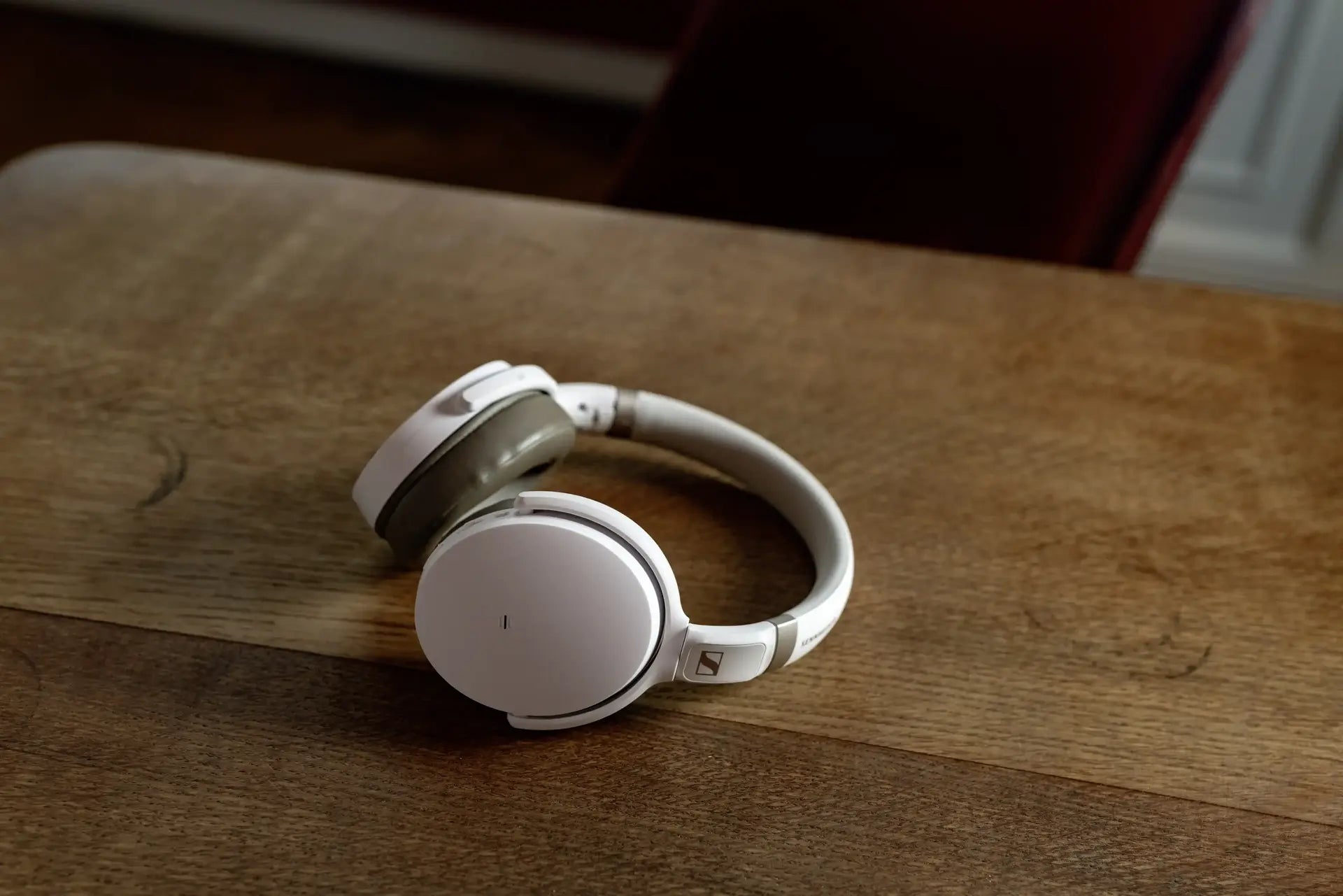 Ordinateur de bureau blanc HD 450BT